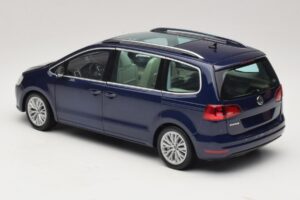 Volkswagen Sharan Blue Metallic Minichamps 1:18 110051000 Metalli — kuva 6 / 8