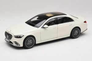 Mercedes S-sarja W223 AMG Line valkoinen Norev 1:18 183807 Metalli