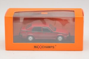 Alfa Romeo 75 V6 3.0 America Punainen Maxichamps 1:43 940120461 Metalli — kuva 5 / 5