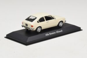 Alfa Romeo Alfasud Valkoinen Maxichamps 1:43 940120101 Metalli — kuva 2 / 5