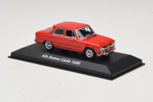 Alfa Romeo Giulia 1600 Punainen Maxichamps 1:43 940120901 Metalli — kuva 3 / 5