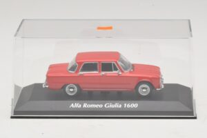 Alfa Romeo Giulia 1600 Punainen Maxichamps 1:43 940120901 Metalli — kuva 4 / 5