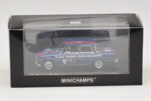 Alfa Romeo Giulia Europa-Testfahrt Sizilien-Hammerfest Minichamps 1:43 400120905 Metalli — kuva 5 / 5