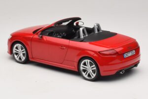 Audi TT 8J Roadster Tango Red Minichamps 1:18 5011400525 Metalli — kuva 7 / 8
