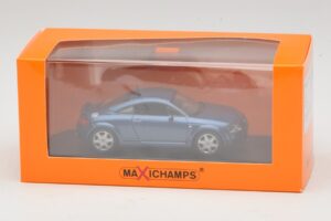 Audi TT 8N Sininen Metallic Maxichamps 1:43 940017220 Metalli — kuva 5 / 5