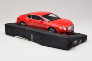 Bentley Continental GT Oranssi Minichamps 1:18 100139922-P1 Metalli — kuva 6 / 8