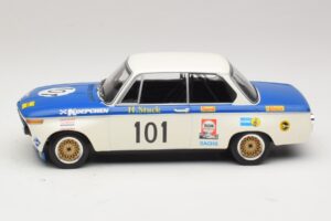 BMW 2002 #101 Koepchen H-J. Stuck Internationales ADAC 500km Eifelpokalrennen 1971 Minichamps 1:18 155702701 Metalli — kuva 3 / 6