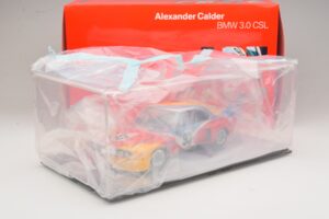 BMW 3.0 CSL Art Car Alexander Calder #51 H. Poulain / S. Posey / J. Guichet 24 Hours of Le Mans 1975 Minichamps 1:18 80430150 — kuva 6 / 7