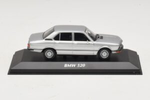 BMW 520 E12 Hopea Maxichamps 1:43 940023000 Metalli