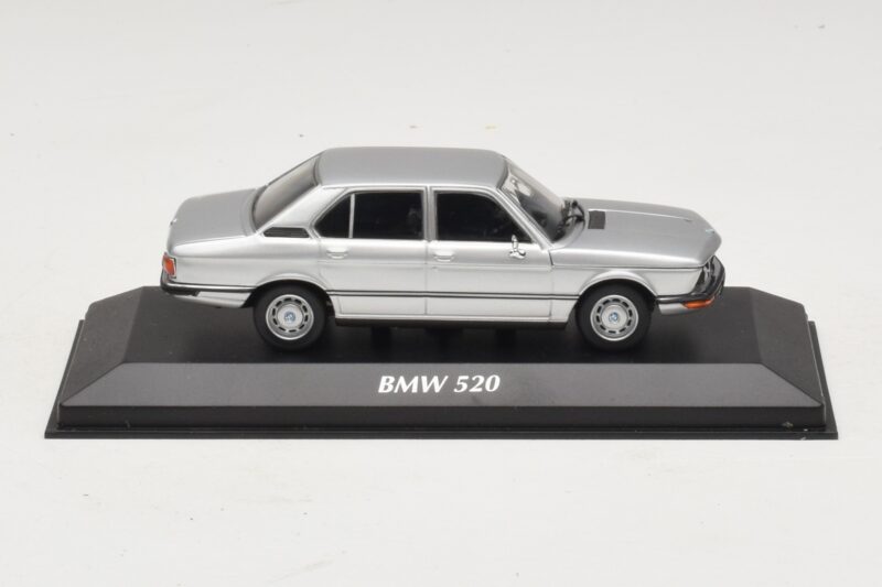 BMW 520 E12 Hopea Maxichamps 1:43 940023000 Metalli