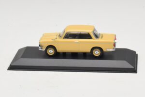 BMW 700 Coupe Keltainen Korvaava Pakkaus Minichamps 1:43 80420153662-R1 Metalli