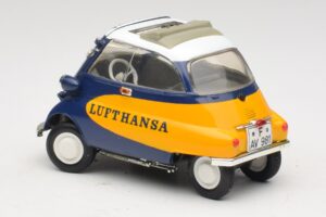 BMW Isetta 250 Lufthansa Revell 1:18 08926 Metalli — kuva 7 / 8