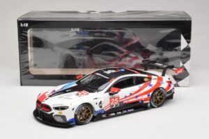 BMW M8 GTE #25 BMW Team RLL B. Auberlen / A. Sims 6 Hours of Watkins Glen 2018 Minichamps 1:18 155182995 Metalli — kuva 6 / 6