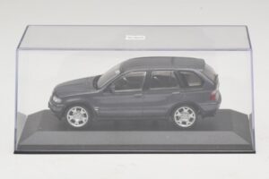 BMW X5 E53 4.4i Harmaa Metallic Korvaava Pakkaus Minichamps 1:43 80420393166-R1 Metalli — kuva 4 / 5