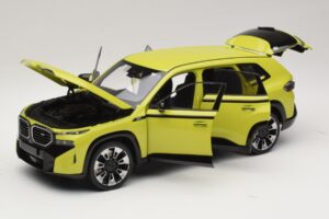 BMW XM G09 Keltainen Minichamps 1:18 110023302 Metalli — kuva 2 / 8