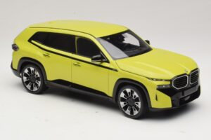 BMW XM G09 Keltainen Minichamps 1:18 110023302 Metalli — kuva 6 / 8