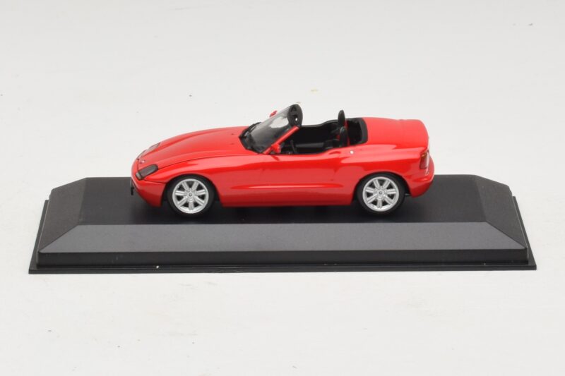 BMW Z1 Punainen Minichamps 1:43 943020103 Metalli