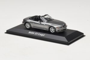BMW Z3 Harmaa Metallic Maxichamps 1:43 940024330 Metalli — kuva 3 / 5