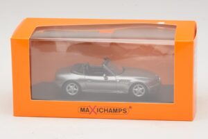 BMW Z3 Harmaa Metallic Maxichamps 1:43 940024330 Metalli — kuva 5 / 5