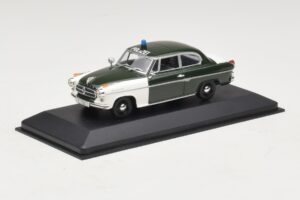 Borgward Isabella Polizei Frankfurt Minichamps 1:43 400096090 Metalli — kuva 2 / 5