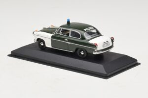 Borgward Isabella Polizei Frankfurt Minichamps 1:43 400096090 Metalli — kuva 3 / 5