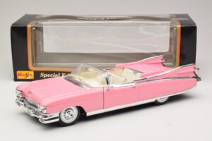 Cadillac Eldorado Biarritz Pinkki Maisto 1:18 31813-P1 Metalli — kuva 8 / 8