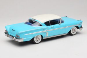 Chevrolet Bel Air Impala Coupe Turkoosi & Kermanvärinen KK-Scale 1:18 KKDC181593 Metalli — kuva 2 / 6