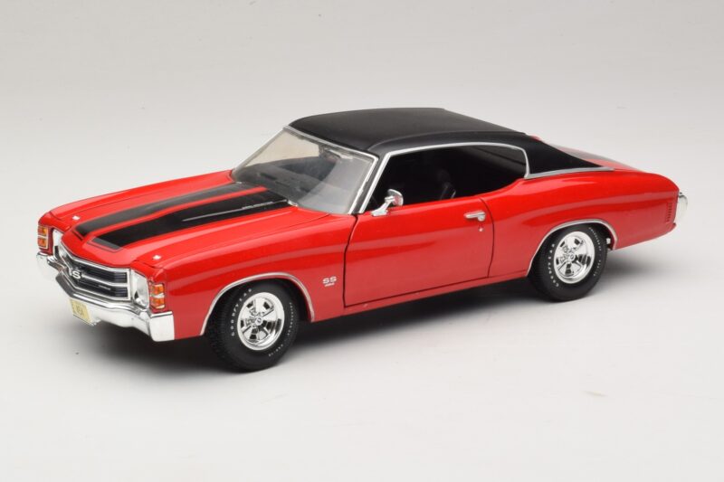 Chevrolet Chevelle SS454 Punainen Maisto 1:18 31890-P1 Metalli