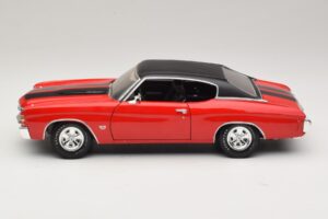 Chevrolet Chevelle SS454 Punainen Maisto 1:18 31890-P1 Metalli — kuva 4 / 8