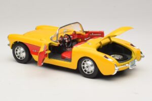 Chevrolet Corvette C1 Avoauto Keltainen Punainen Bburago 1:18 3034-M2 Metalli — kuva 5 / 8