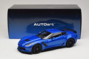 Chevrolet Corvette C7 Z06 Laguna Blue Tintcoat AUTOart 1:18 71265 Komposiitti — kuva 8 / 8