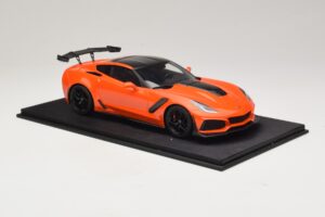 Chevrolet Corvette C7 ZR-1 High Voltage Tint TopSpeed 1:18 TS0147 Hartsi — kuva 4 / 6