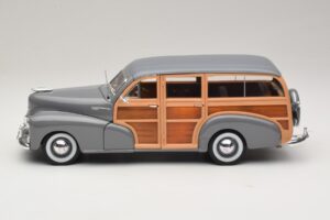 Chevrolet Fleetmaster Woody Harmaa Maisto 1:18 31854 Metalli — kuva 4 / 8