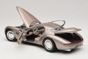 Chrysler Atlantic Beige Guiloy 1:18 68570 Metalli — kuva 5 / 8