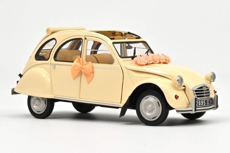 Citroen 2CV Wedding Gift Beige Norev 1:18 181475 Metalli