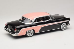 DeSoto Fireflite Sedan Musta & Pinkki KK-Scale 1:18 KKDC181542 Metalli — kuva 2 / 6