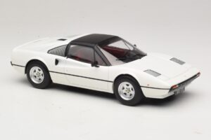 Ferrari 308 GTS Valkoinen MCG 1:18 MCG18664 Metalli — kuva 4 / 6