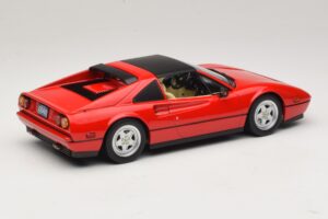 Ferrari 328 GTS US-malli Punainen Beverly Hills Cop II Beigellä Sisustalla KK-Scale 1:18 KKDC181701 Metalli — kuva 3 / 7