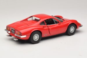 Ferrari Dino 246 Punainen Majorette 1:18 5271 Metalli — kuva 3 / 8