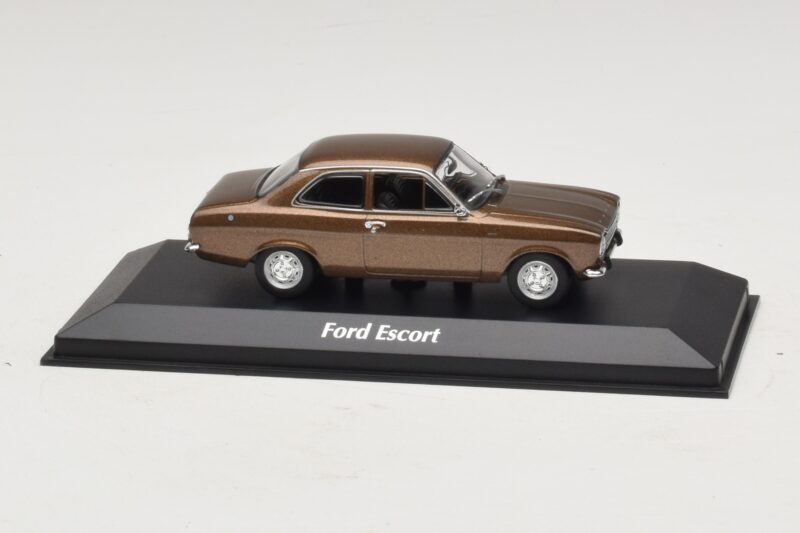 Ford Escort Mk1 Ruskea Metallic Maxichamps 1:43 940081000 Metalli