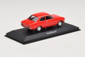 Ford Escort Mk1 Punainen Maxichamps 1:43 940081001 Metalli — kuva 2 / 5