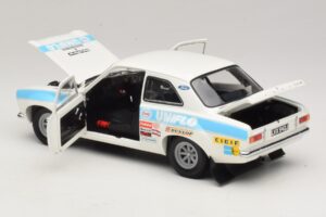 Ford Escort Mk1 RS1600 #4 R. Clark / T. Mason Winners RAC Rally 1972 Minichamps 1:18 100728104 Metalli — kuva 5 / 8