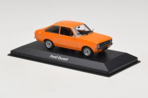 Ford Escort Mk2 Oranssi Maxichamps 1:43 940084101 Metalli — kuva 3 / 5