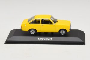 Ford Escort Mk2 Keltainen Maxichamps 1:43 Ford Escort Mk2 Keltainen Maxichamps 1:43 940084100 Metalli