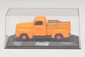 Ford F1 Coca-Cola Minichamps 1:43 400082062 Metalli — kuva 4 / 5
