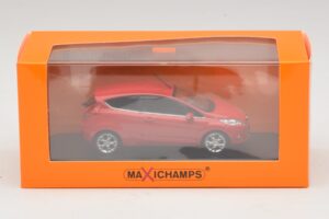 Ford Fiesta Mk7 Punainen Maxichamps 1:43 940088000 Metalli — kuva 5 / 5