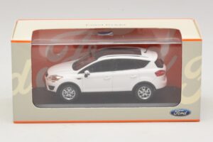 Ford Kuga Mk1 Valkoinen Jälleenmyyjäversio Minichamps 1:43 KUGA002 Metalli — kuva 5 / 5