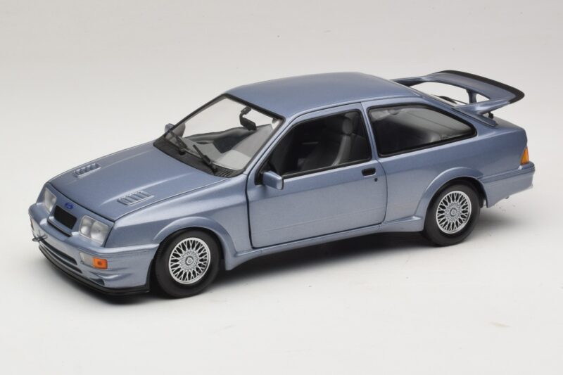 Ford Sierra RS Cosworth Sininen Minichamps 1:18 150084072 Metalli
