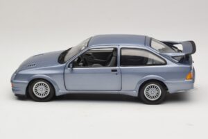 Ford Sierra RS Cosworth Sininen Minichamps 1:18 150084072 Metalli — kuva 4 / 8