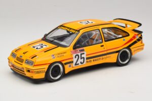 Ford Sierra RS500 #25 T. Longhurst / T. Mezera Bathurst 1000 Winner 1988 Korvaava Pakkaus Biante 1:18 103888025-R1 Metalli